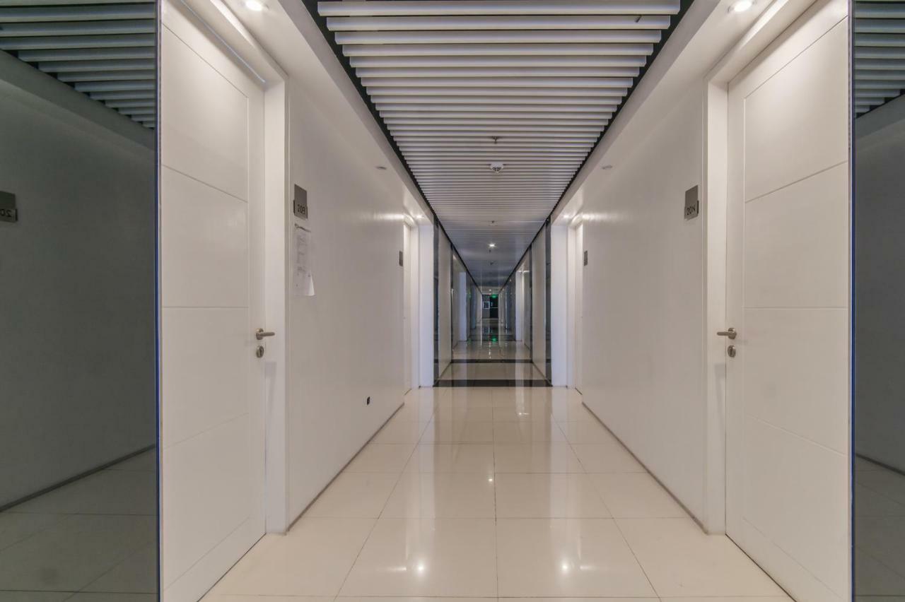 Free Netflix Condo Near It Park With 32-Inch Samsung Hdtv Cebu Stadt Exterior foto