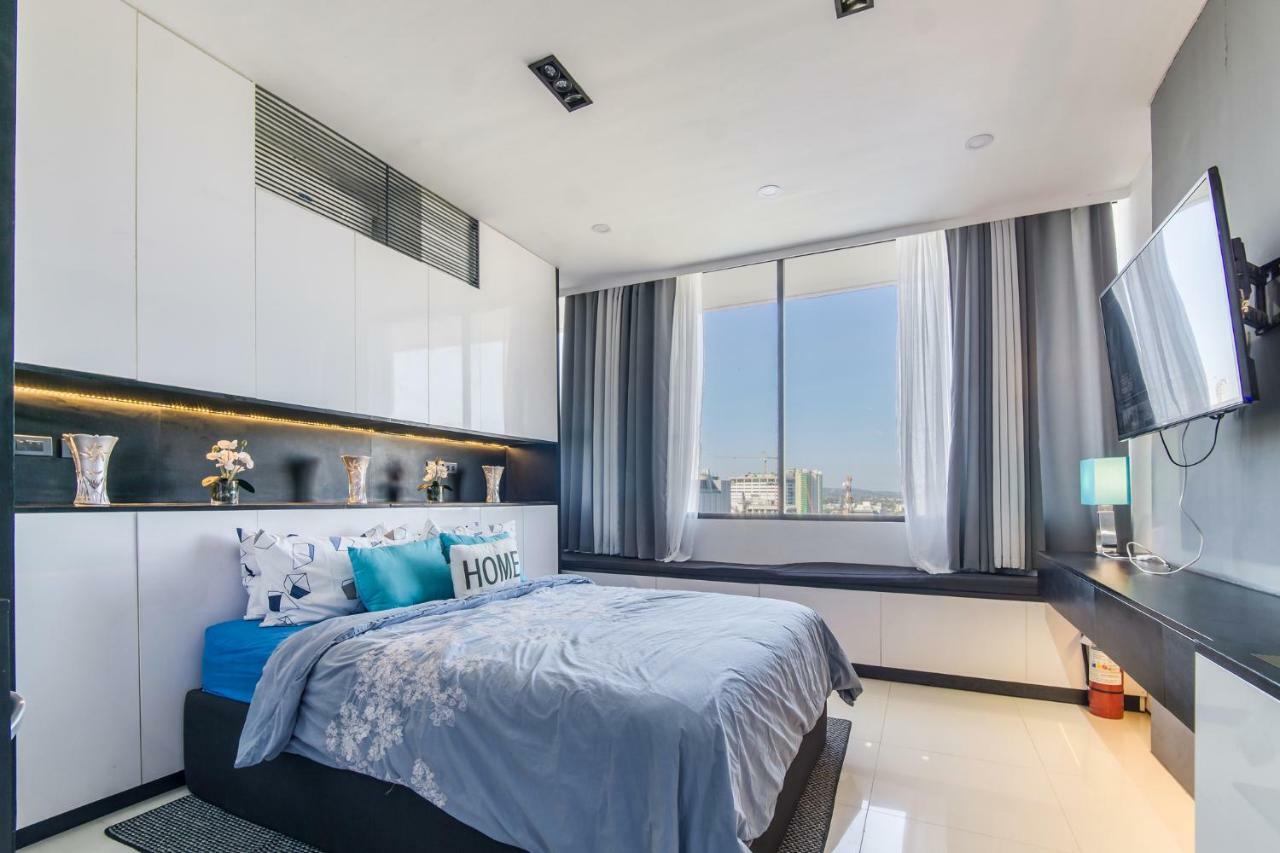 Free Netflix Condo Near It Park With 32-Inch Samsung Hdtv Cebu Stadt Exterior foto
